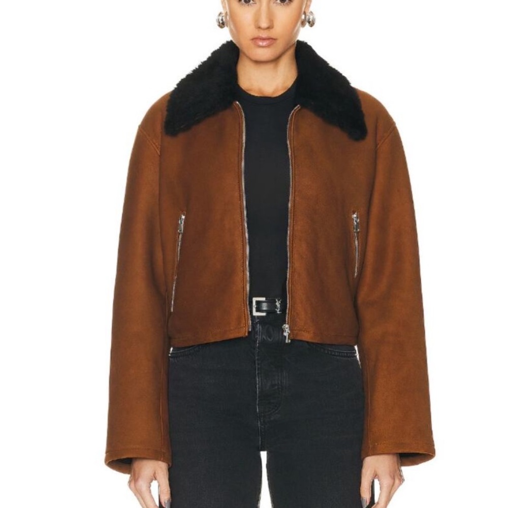 Nour Hammour S Nyla Simple Cropped Shearling Jacket in Cognac & Black